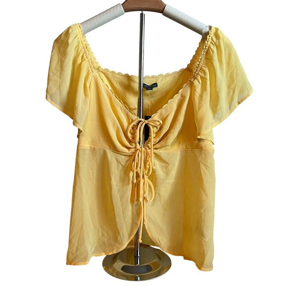 Wild Fable Women's Yellow Flutter Short Sleeve Fly Away Top - Size Small - NWT - Picture 1 of 8